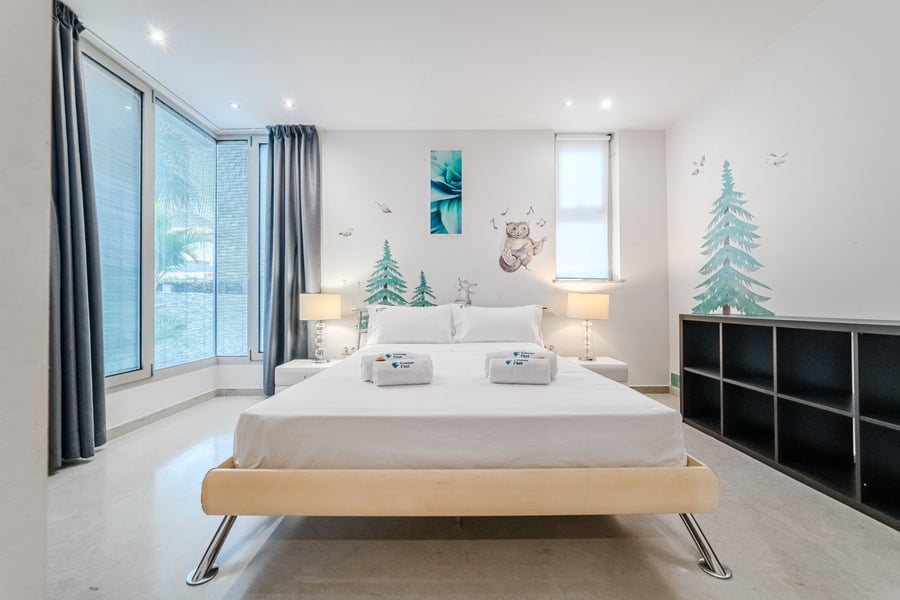 El Madroñal - 6 Bedrooms – 24