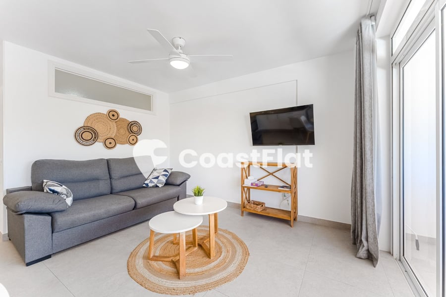 Elegant 1-bedroom apartment with balcony in Palm Mar, Tenerife South. – 7