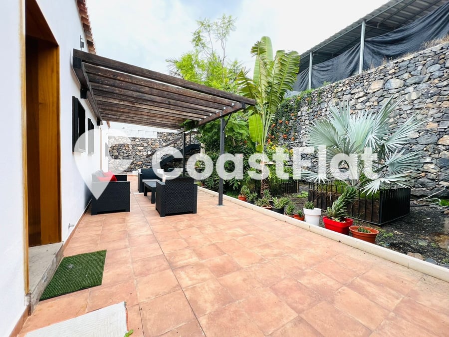 Exclusive villa with beautiful views in the historic heart of Tejina de Isora! – 36