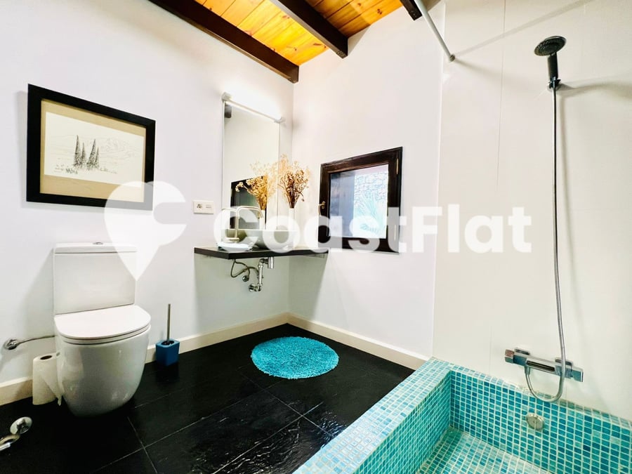 Exclusive villa with beautiful views in the historic heart of Tejina de Isora! – 28
