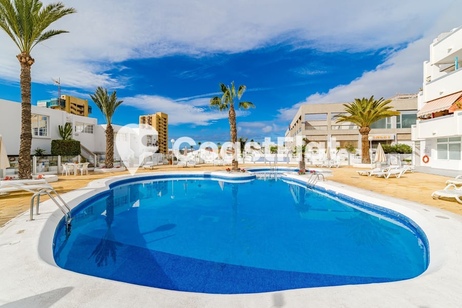 Unbeatable opportunity in Los Cristianos! BRAND NEW apartment just steps from Camisón Beach! – 16