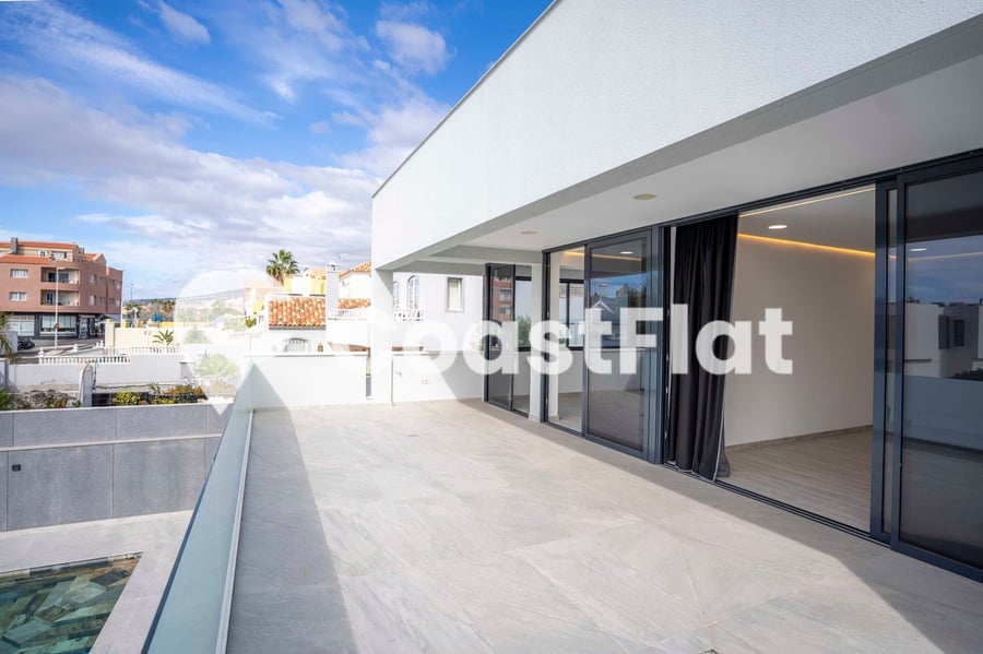 Modern BRAND NEW VILLA!! In the prestigious area of Costa Adeje!! – 20