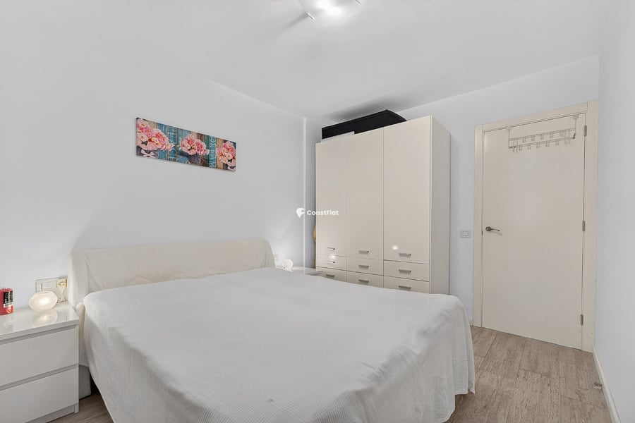 Modern penthouse, completely renovated, just steps away from Montaña Amarilla! – 14