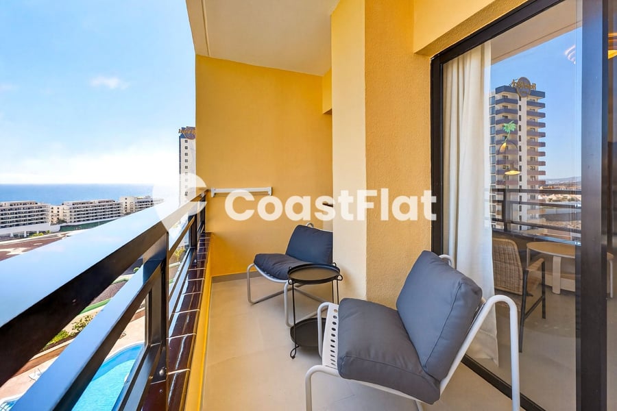 Modern apartment, completely renovated and with sea views in Club Paraíso! – 3