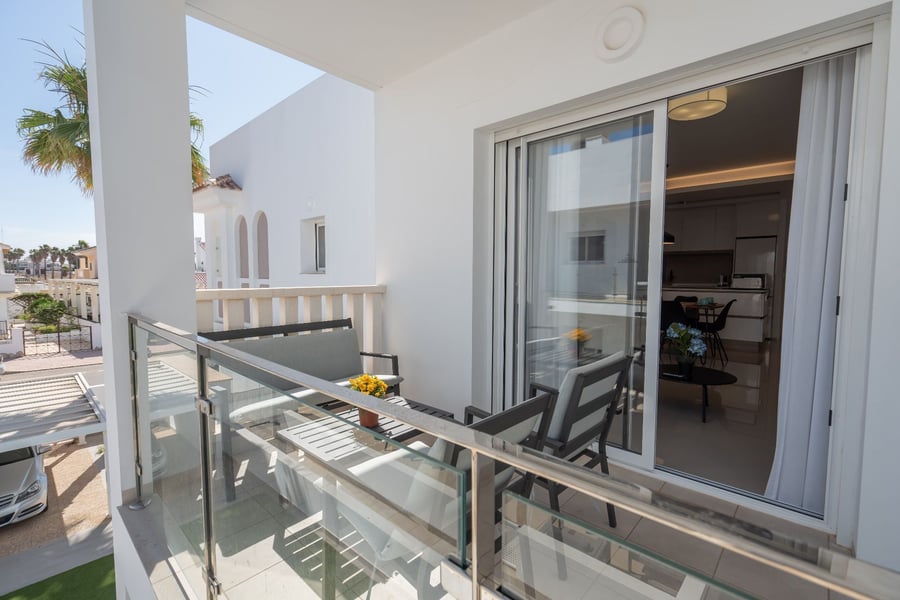 INVESTMENT ASSET FOR SALE – 2 Buildings, 16 Apartments with TOURIST LICENSE in an Exclusive Residential Complex! – 34