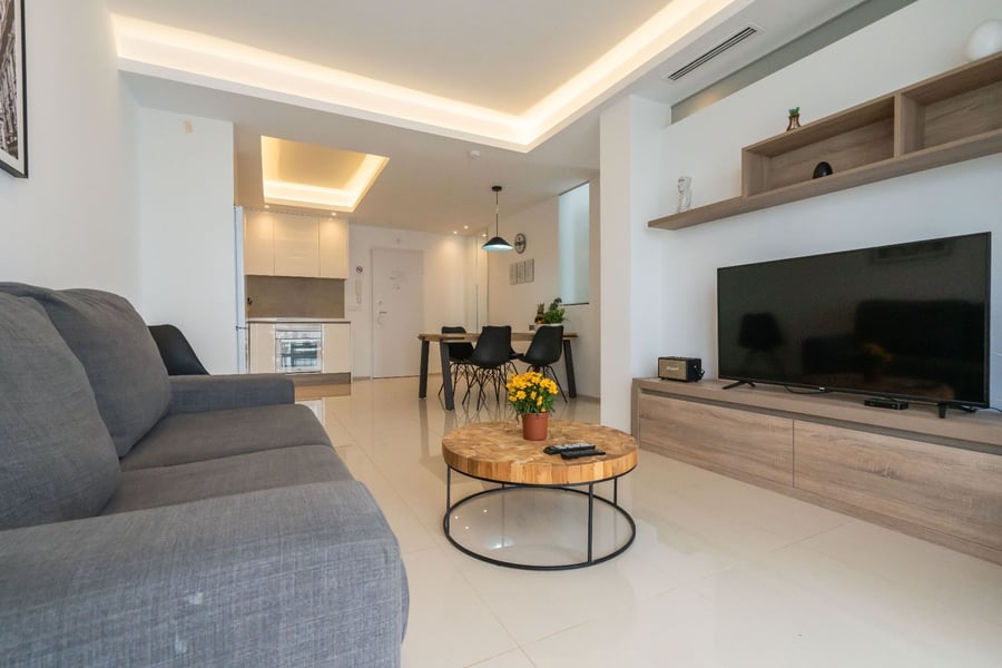INVESTMENT ASSET FOR SALE – 2 Buildings, 16 Apartments with TOURIST LICENSE in an Exclusive Residential Complex! – 50