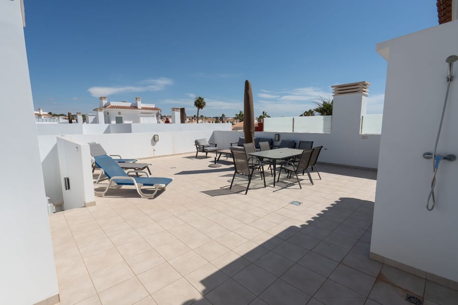 INVESTMENT ASSET FOR SALE – 2 Buildings, 16 Apartments with TOURIST LICENSE in an Exclusive Residential Complex! – 35