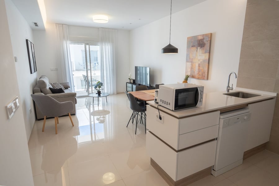 INVESTMENT ASSET FOR SALE – 2 Buildings, 16 Apartments with TOURIST LICENSE in an Exclusive Residential Complex! – 25