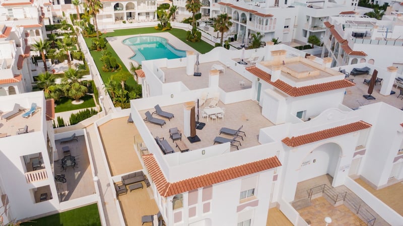 INVESTMENT ASSET FOR SALE – 2 Buildings, 16 Apartments with TOURIST LICENSE in an Exclusive Residential Complex! – 4
