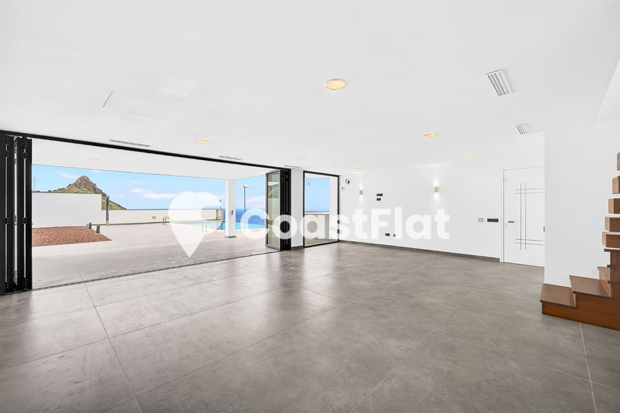 Brand-new modern luxury villa with private pool in Costa Adeje! – 30