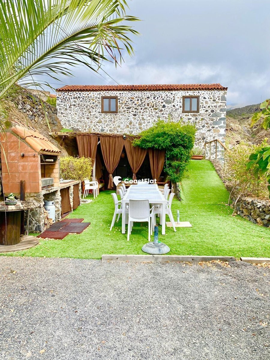 Independent house with plot in Guia de Isora – 23