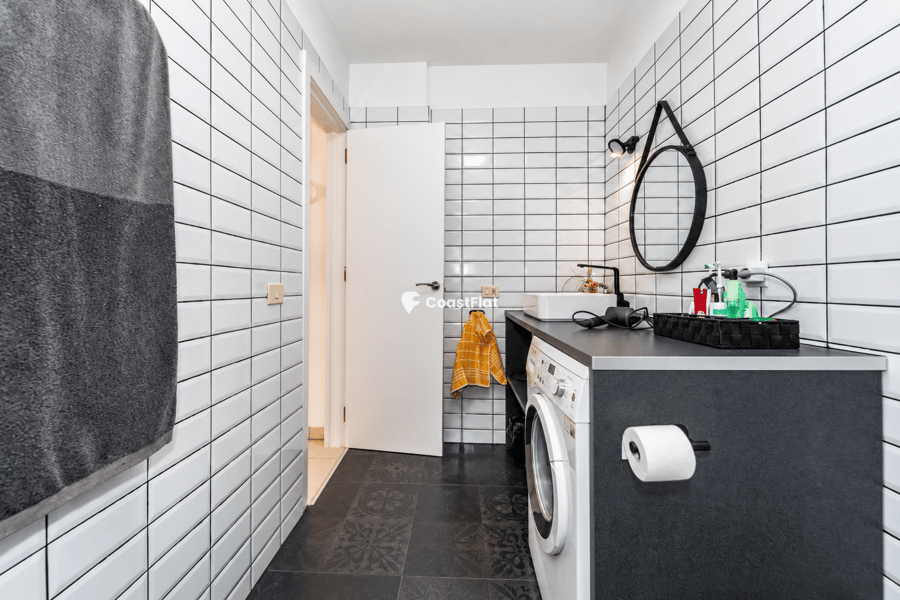 Charming studio flat with a terrace and swimming pool in San Eugenio Bajo, Costa Adeje. – 10