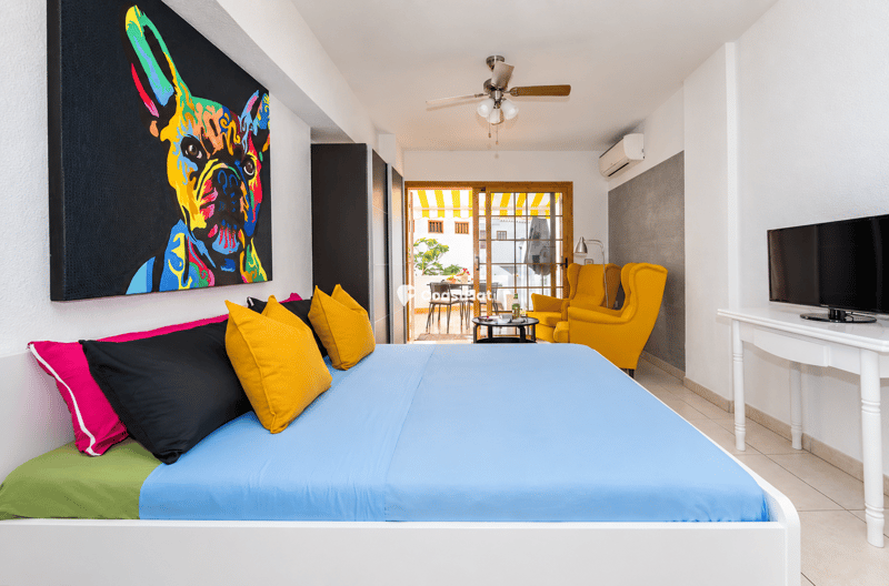 Charming studio flat with a terrace and swimming pool in San Eugenio Bajo, Costa Adeje. – 5